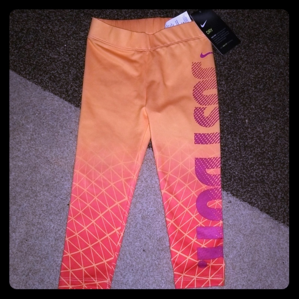 Nike leggings